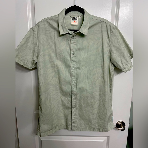 Bearded Goat Other - NWOT BEARDED GOAT Button Down. Light Green. LARGE